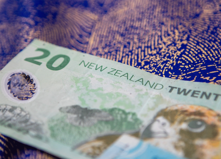 Deposit $1 get $20 NZ casino bonus – where to this type of offer?