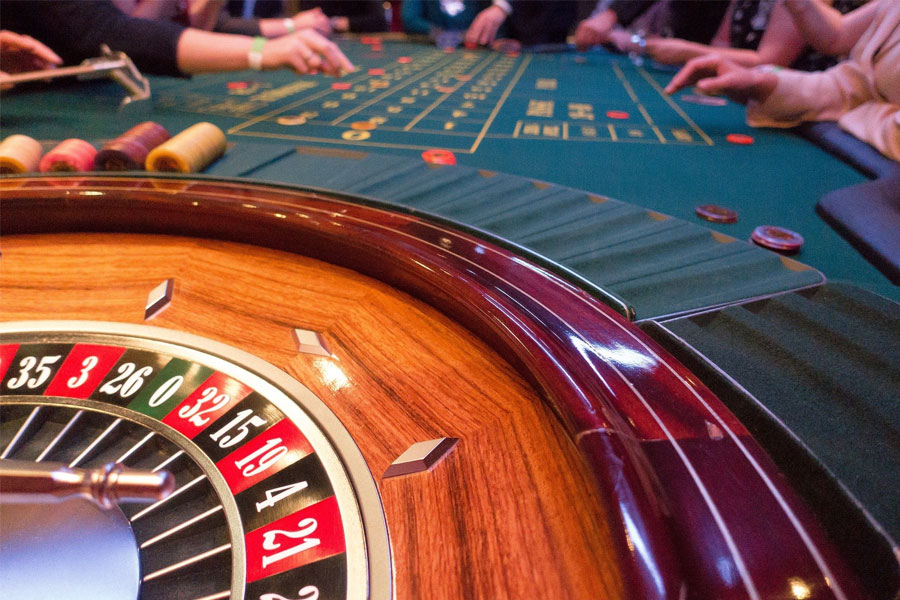 What Zombies Can Teach You About live roulette casinos